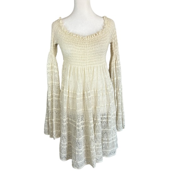 COPY - FREE PEOPLE Cream Crochet Flare Sleeve Off Shoulder Free Flow Top Medium - Picture 3 of 14